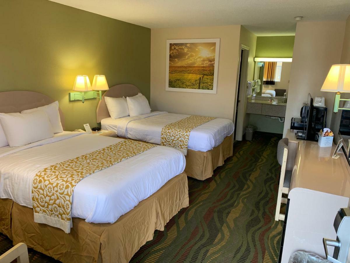 Days Inn By Wyndham Cartersville Ngoại thất bức ảnh